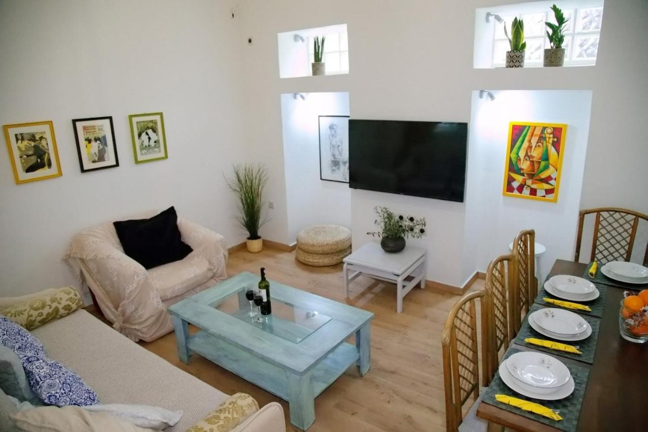 Aroura Homes Garden House 2Br 2Ba Free Parking Atenas Exterior foto
